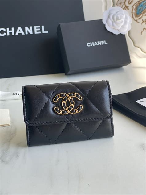 fake chanel card holder|chanel flap card holder price.